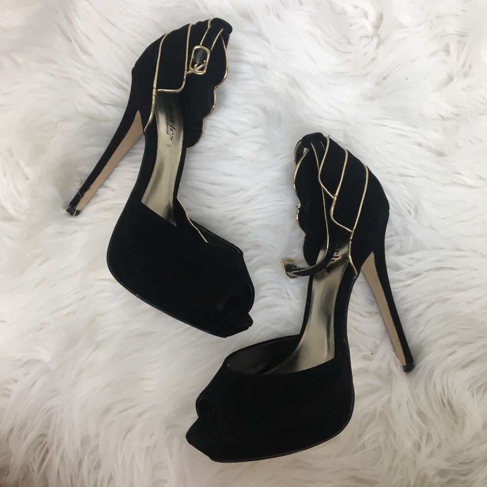 Charles David Black and Gold Heels size 7